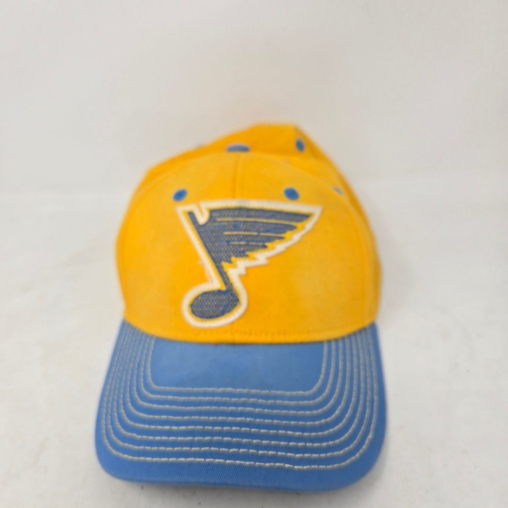 Vintage CCM St Louis‎ Blues NHL Hockey Hat Yellow Blue FitMax 70 L/XL Cap